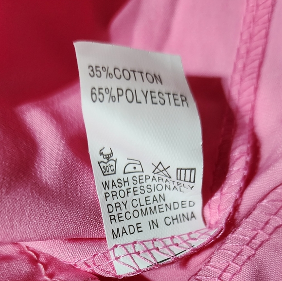 So chic boutique Button-Front Long-Sleeve Silk Blouse - Picture 14 of 15